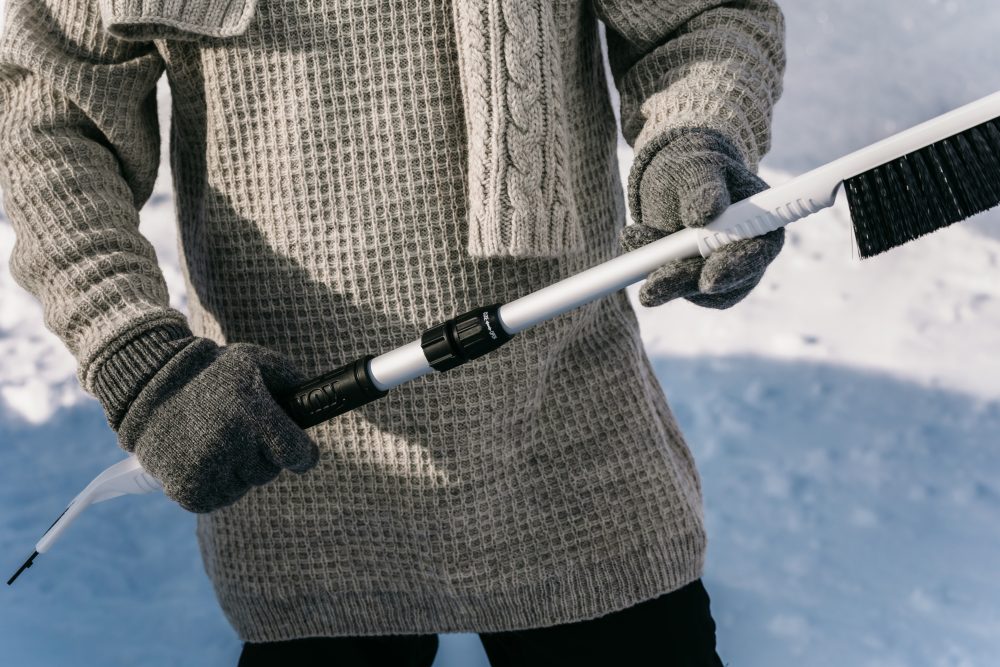 Kungs Tele-is telescopic snow brush with ice scraper (77-105 cm)